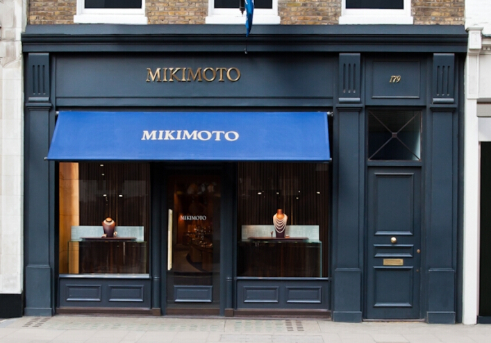 Mikimoto橱窗陈列